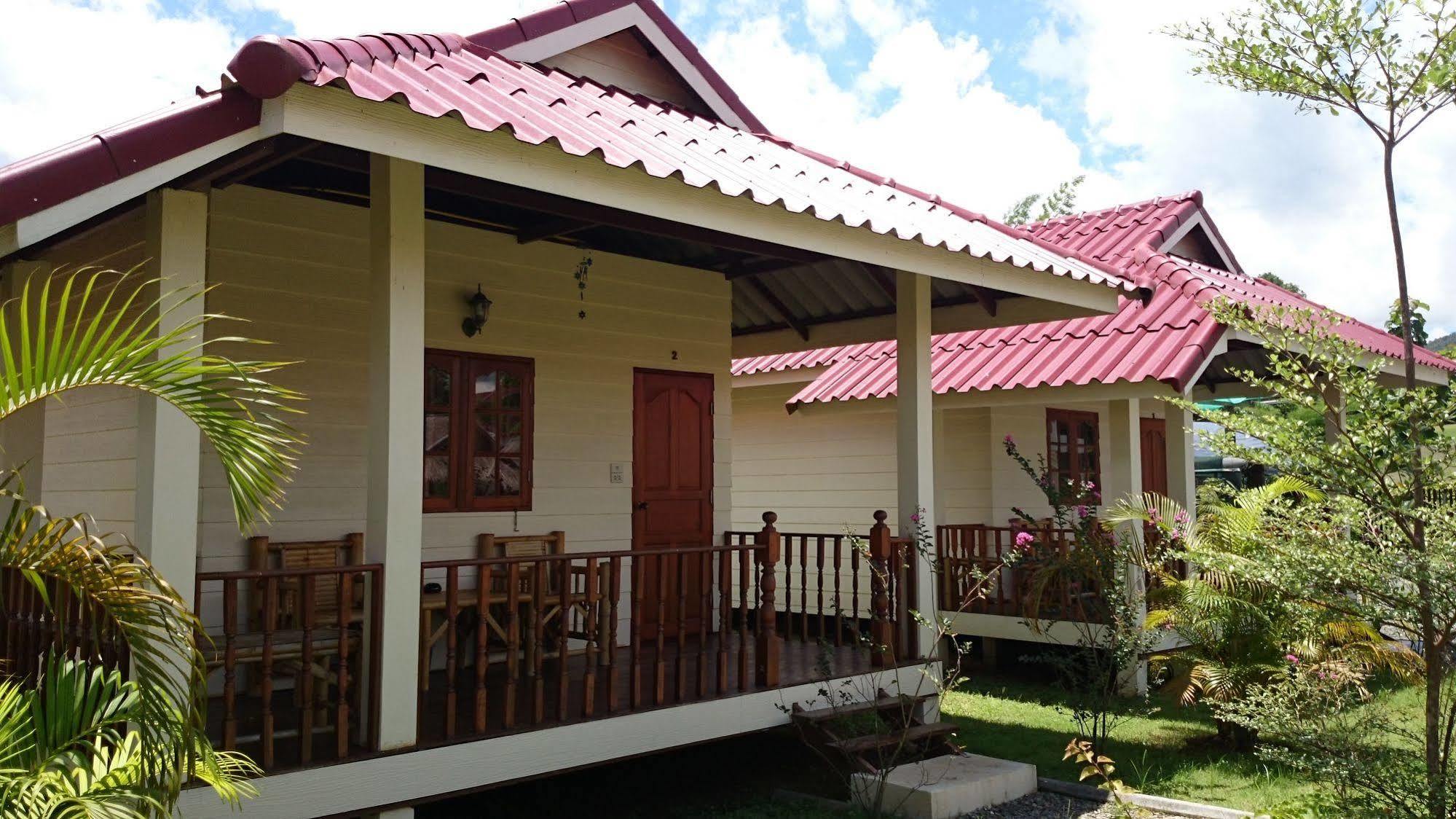 Smile Resort Mae Rim Exterior photo