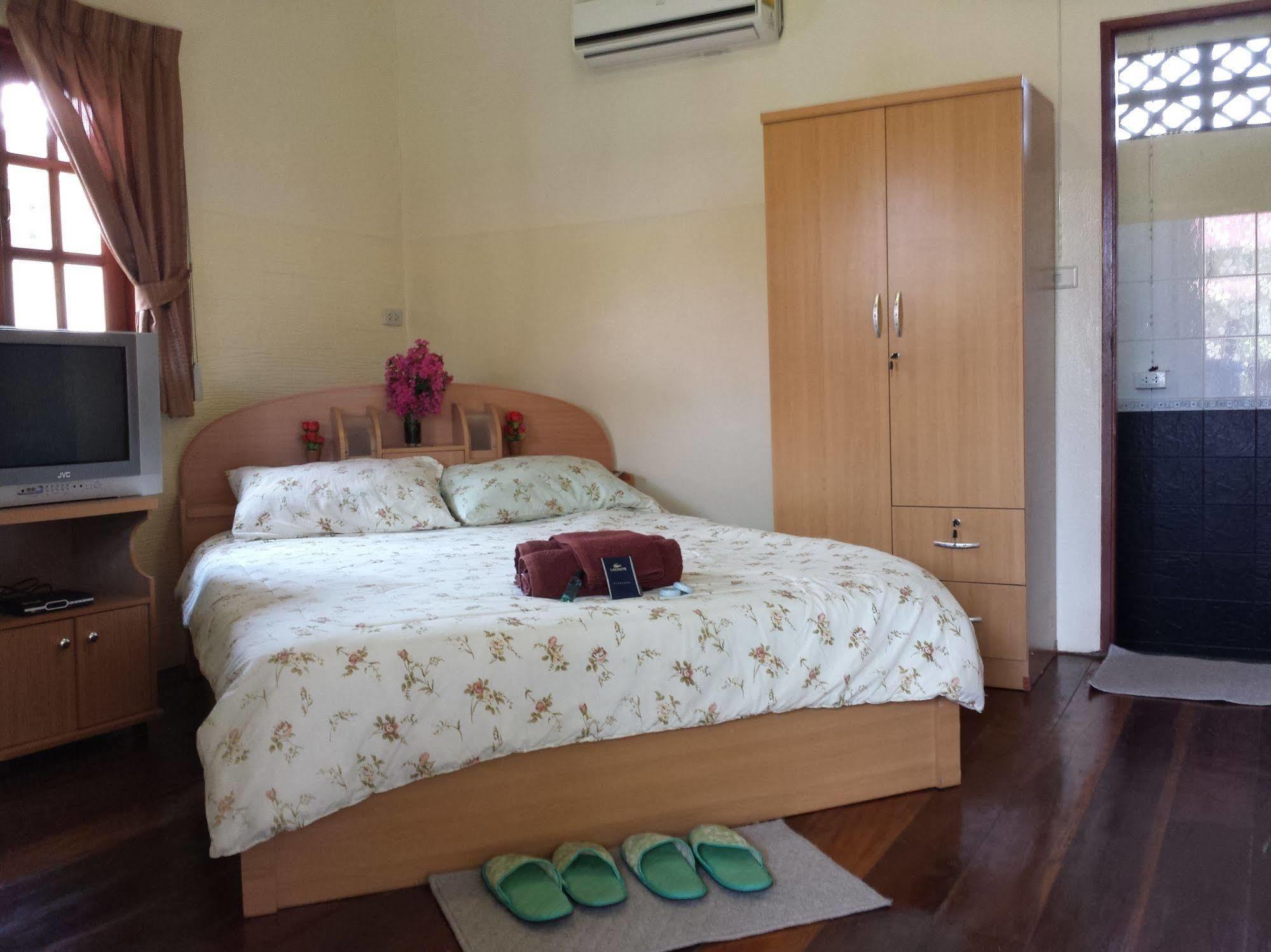 Smile Resort Mae Rim Exterior photo